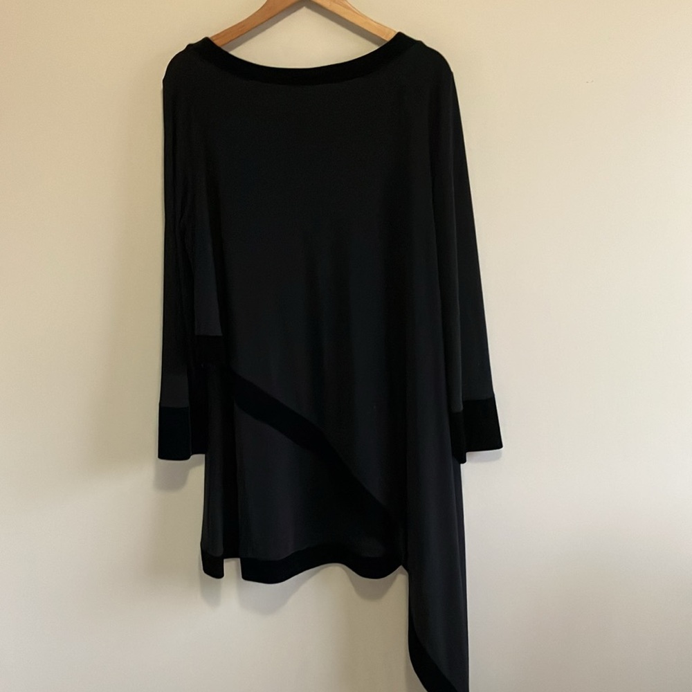 Joseph Ribkoff black asymmetrical tunic with velour trim size 20 - Picture 7 of 8